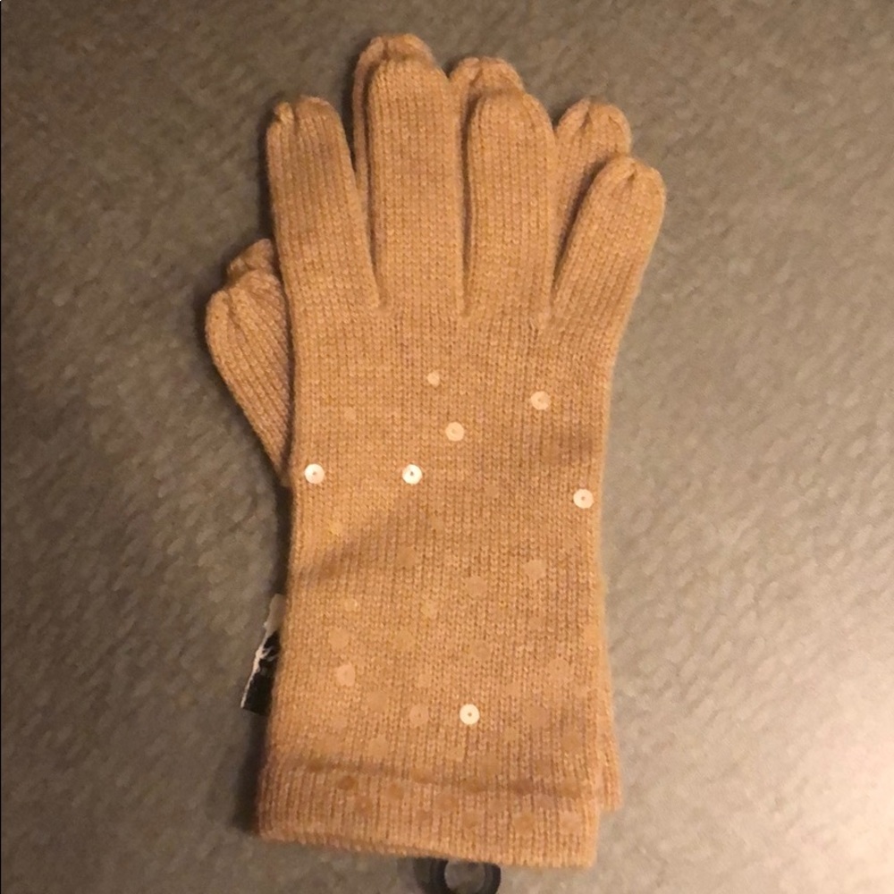 NWT Lord and Taylor Cashmere Gloves